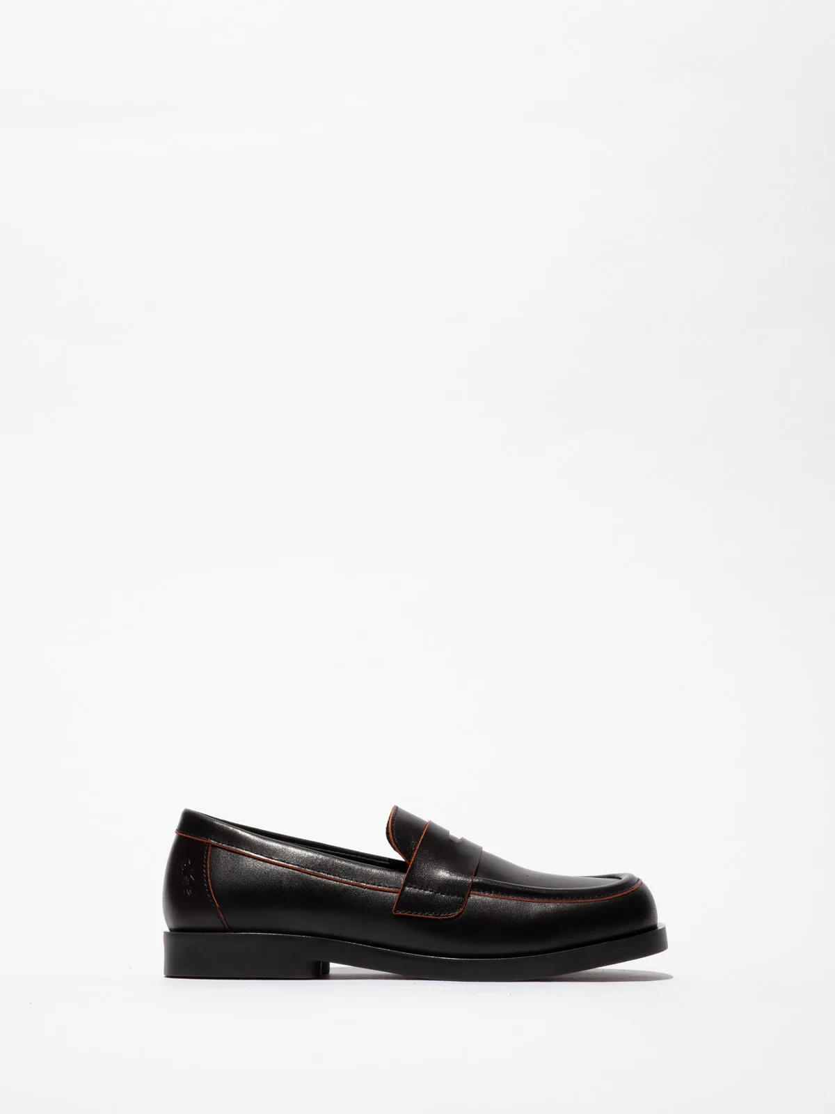Fly London Anki