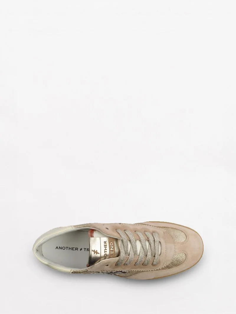 A032 Iconic 2 slika 1