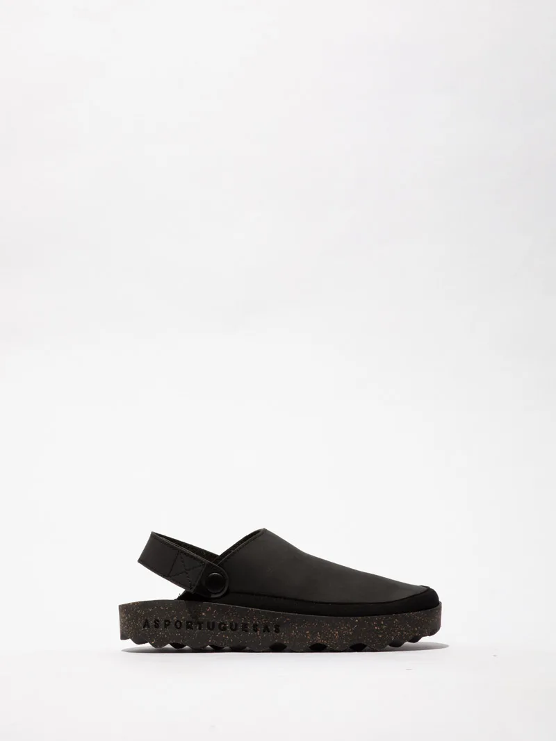 Chuck P018307