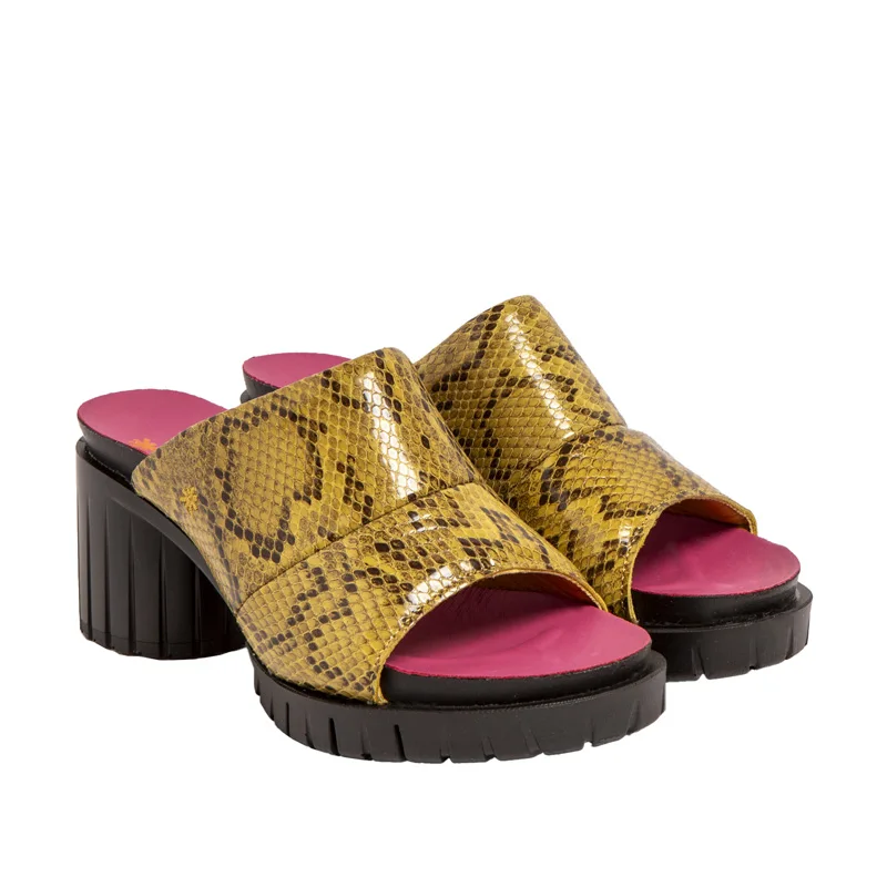 Art Malibu 1920 slika 1